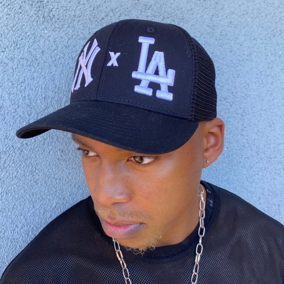 NY x LA Trucker Hat - Picture 4 of 5